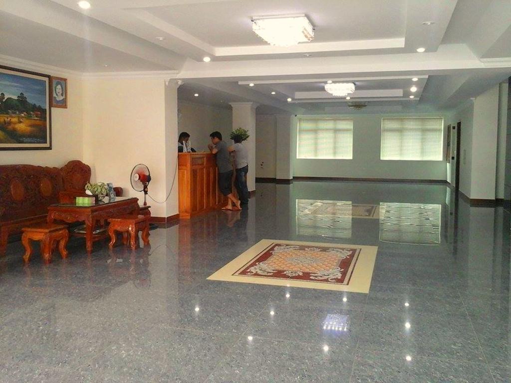 Tan Tower Hotel Пном Пен Екстериор снимка