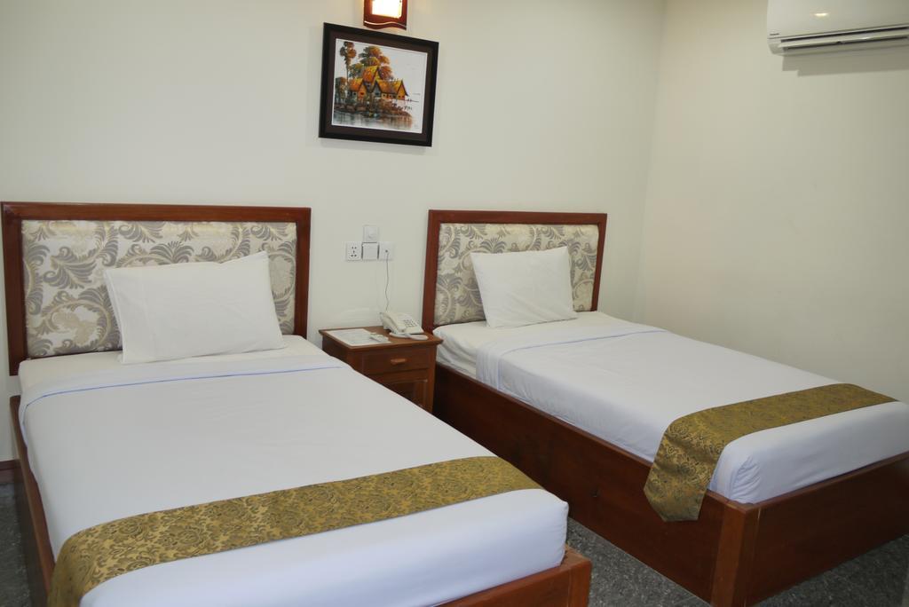 Tan Tower Hotel Пном Пен Екстериор снимка